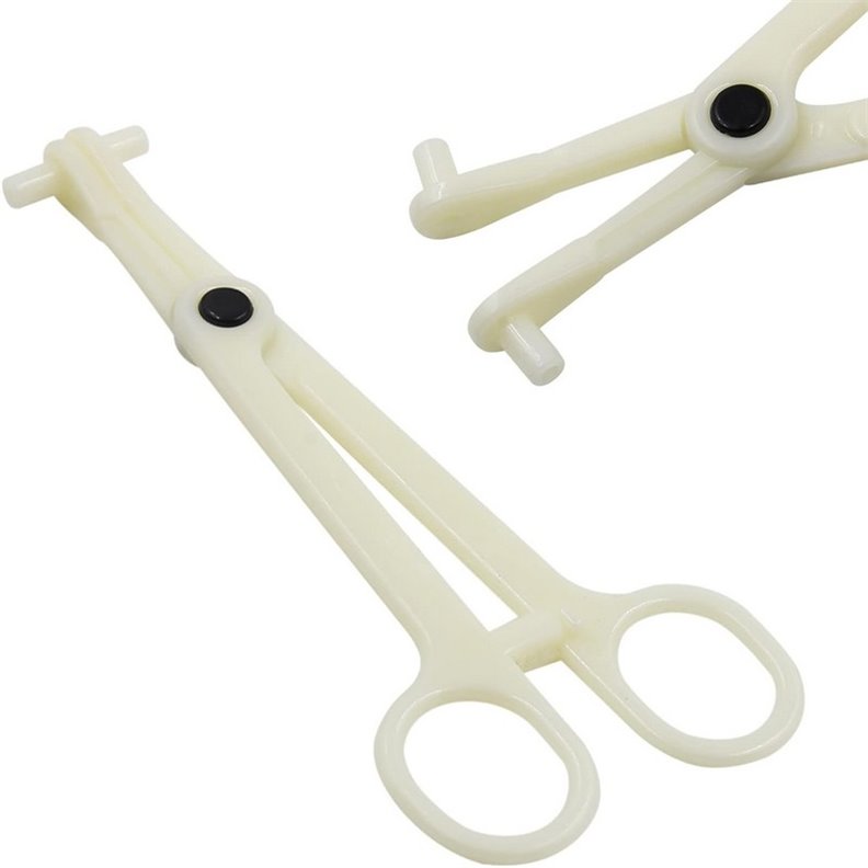 Pinze per piercing al setto sterili monouso Pinze per piercing al setto sterili monouso