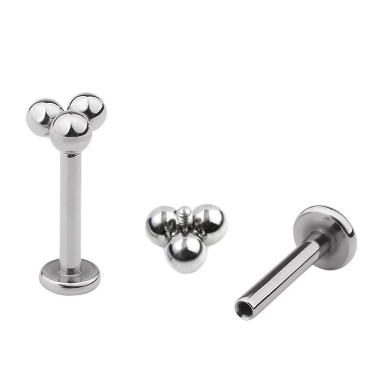 Piercing Labret Trinity in titanio Piercing Labret Trinity in titanio